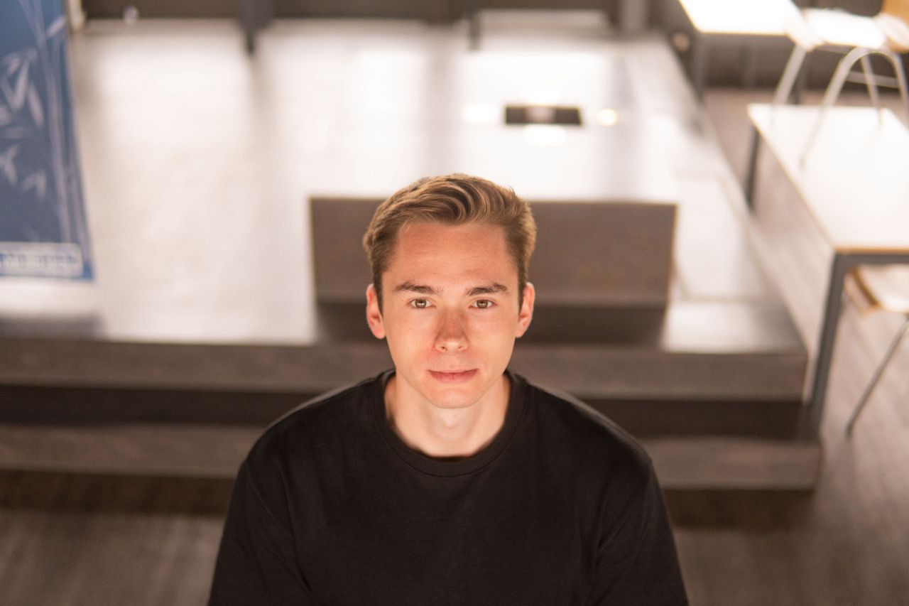 Rion Weyler — Freelance Web Developer & KI-Spezialist